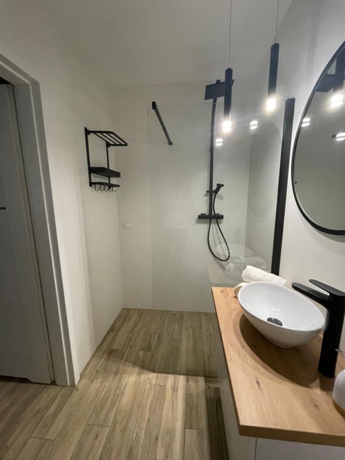 Apartament 얀타르 외부 사진